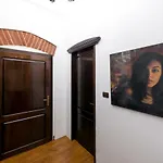 Apartment Boutique Miron Unirii 2